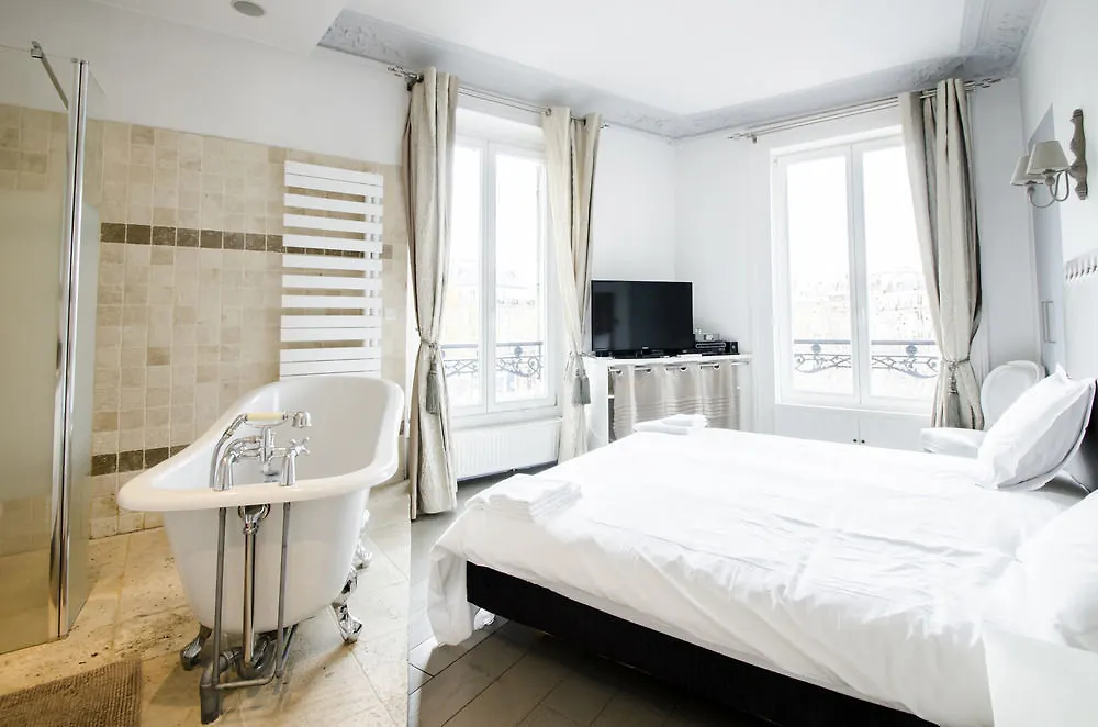Luxury In - Montorgueil Párizs