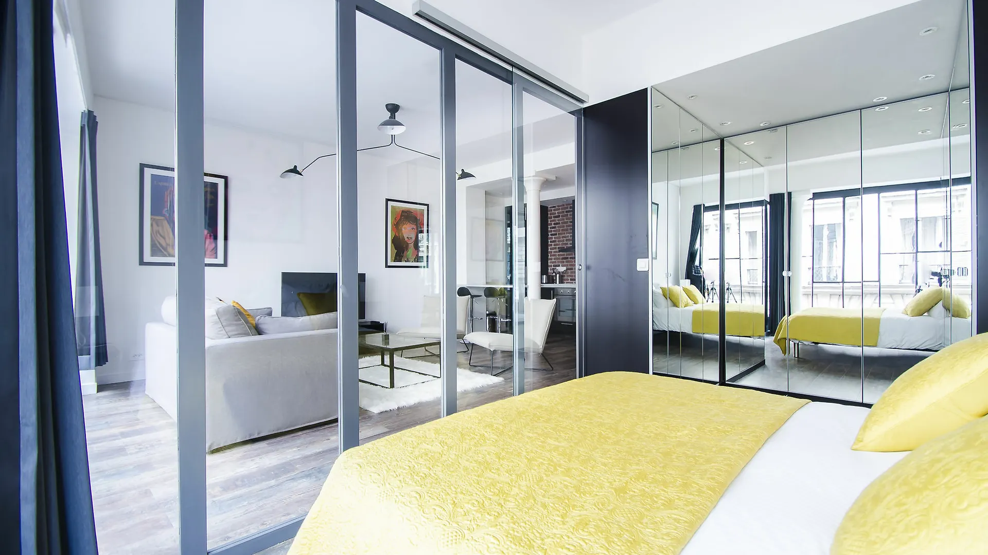 Luxury In - Montorgueil *