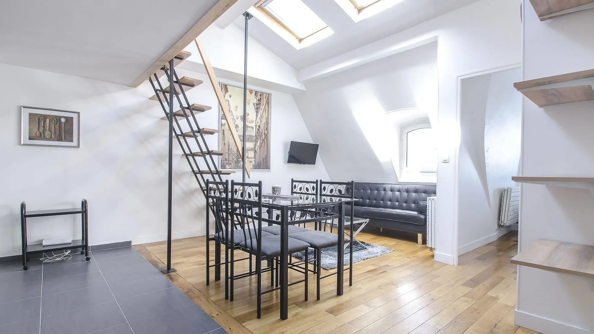 Luxury Apartment In Paris - Montorgueil Apartment Paris