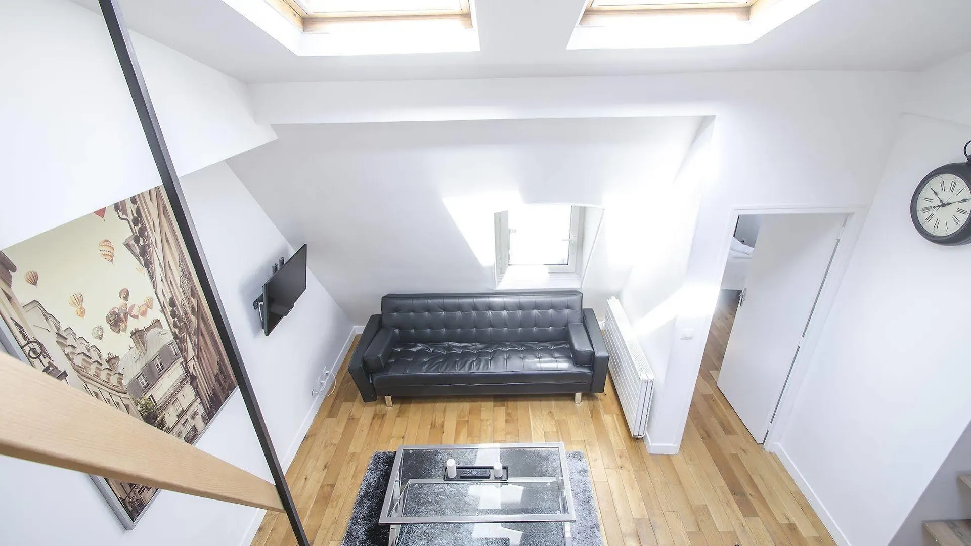 Luxury Apartment In Paris - Montorgueil * Париж