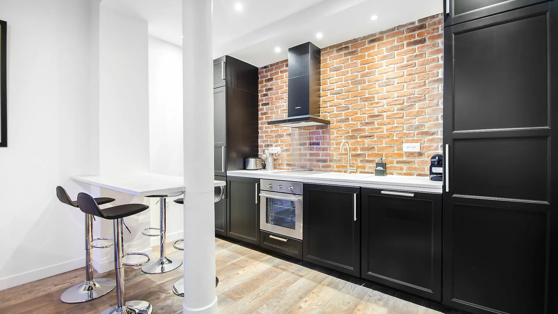 Апартаменты Luxury Apartment In Paris - Montorgueil Париж