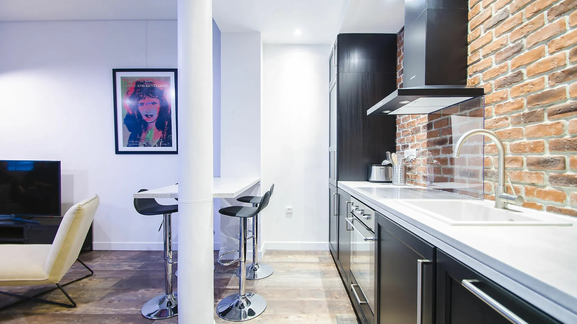 Luxury In - Montorgueil